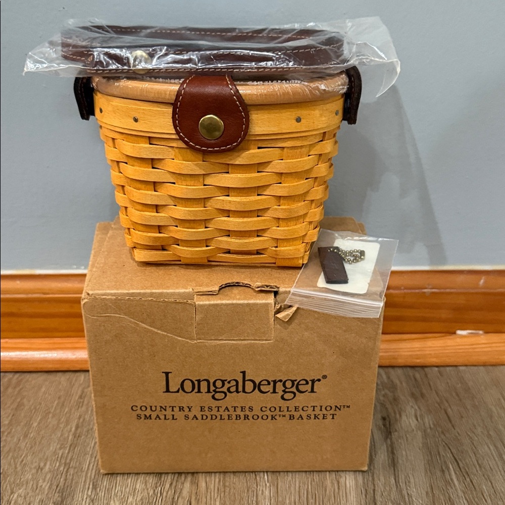 NEW IN BOX Longaberger Saddlebrook Crossbody Basket Purse Small Leather